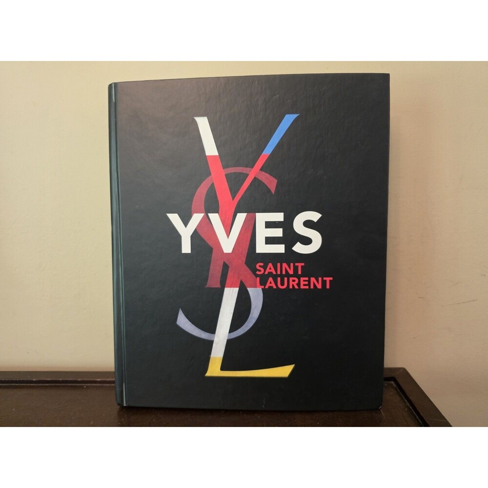 YVES SAINT LAURENT Florence Müller 2010 Hardcover Abrams Picture Book